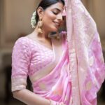 Elegant Banarasi Soft Silk Saree - Pink